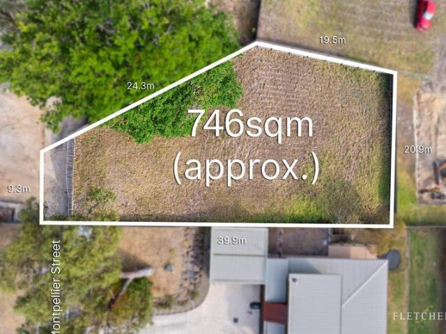 Generous vacant block with magnificent panoramic views