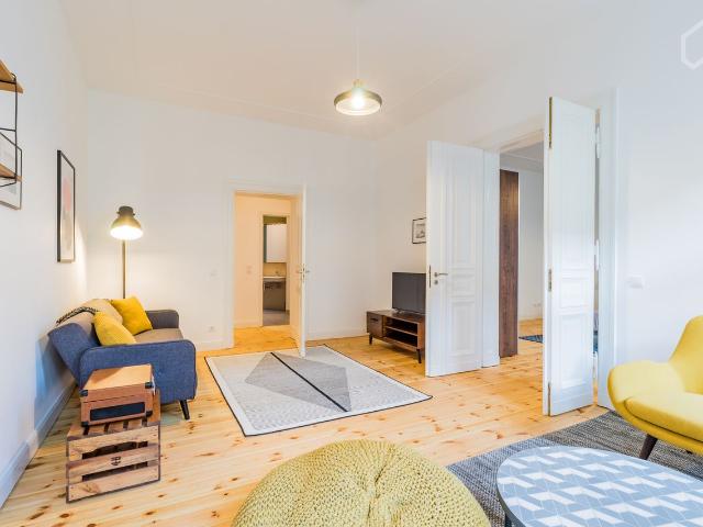 Generous and modern 4 room apartment in the center of Prenzlauer Berg, Berlin Amsterdam Apartments for Rent
