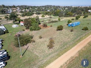 Generous Building Block in Quiet Village Setting