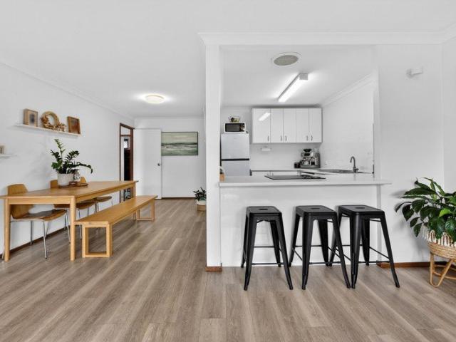 Generous Duplex in a Prime Position Move In Ready or Add Your Own Touch