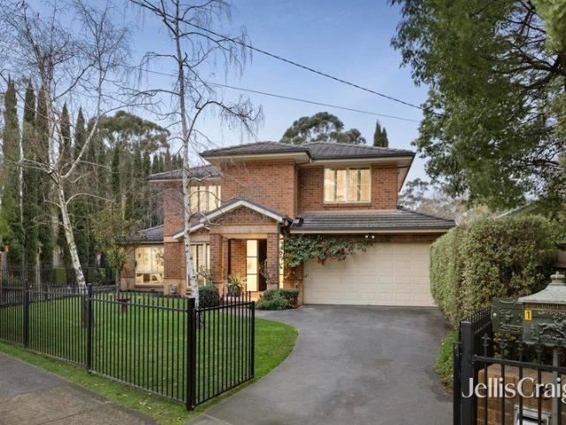 Generous elegant sun filled proportions only metres to parkland