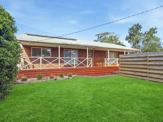 Generous Family Home with Exceptional Shedding