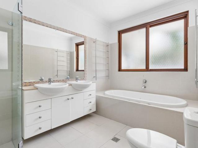 Generous Family Home in a Sublime Cul de sac Setting