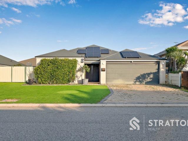 Generous Family Living, Made for Entertaining