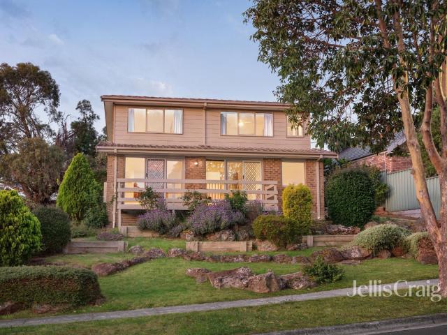 Generous Family Living on a Large Block Moments from Diamond Creek Amenities