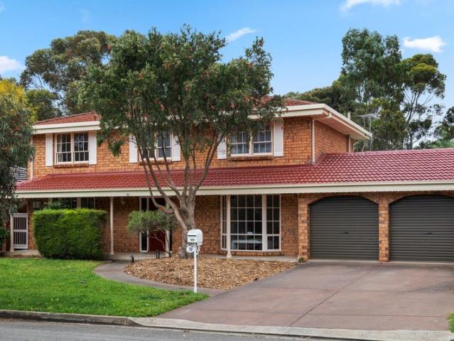 Generous Family Living on 606sqm