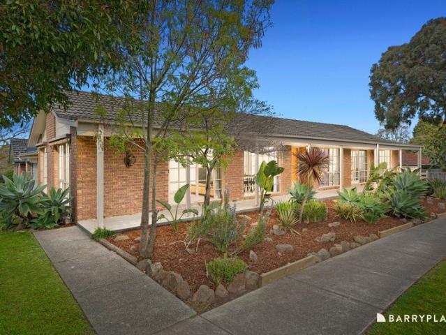 Generous Family Living in a Leafy Parkside Setting