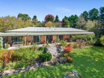 Generous Family Living in a Private Setting