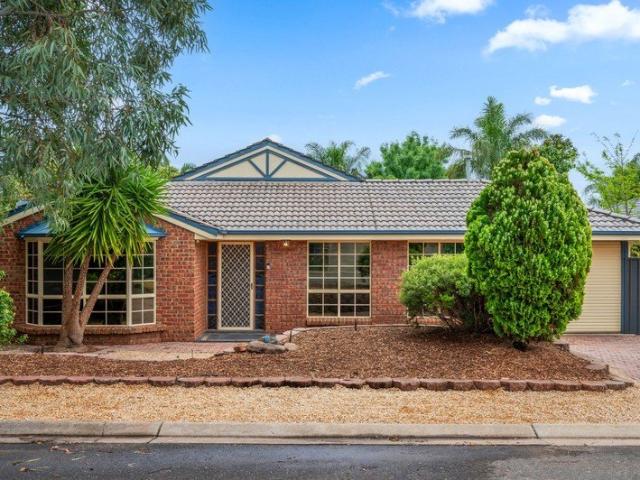 Generous Family Living in a Thriving Southern Locale