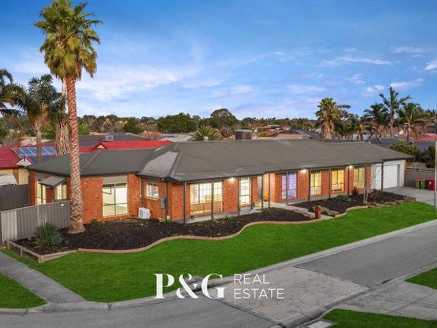 Renovated Home with Independent Dual Accommodation