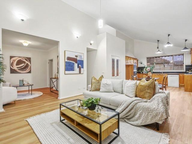 Generous Family Living with Space and Flexibility on 798m2