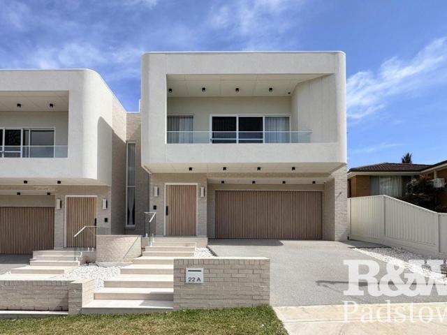 Generous Five Bedroom Duplex with Pool and Three Ensuites