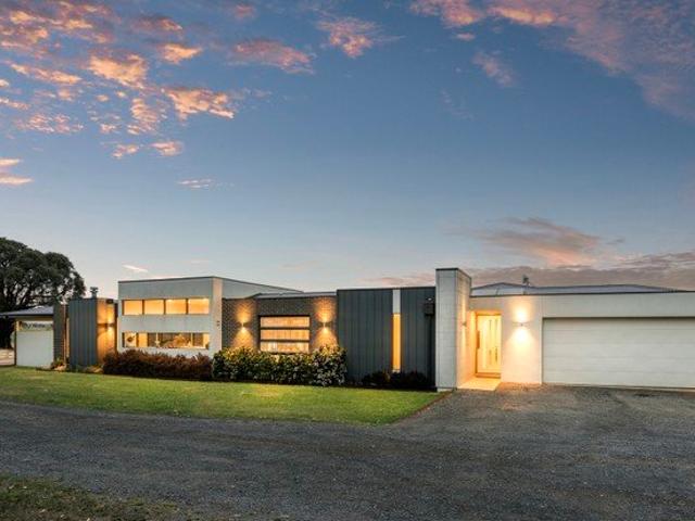 Generous Land, Modern Comfort and Endless Possibilities