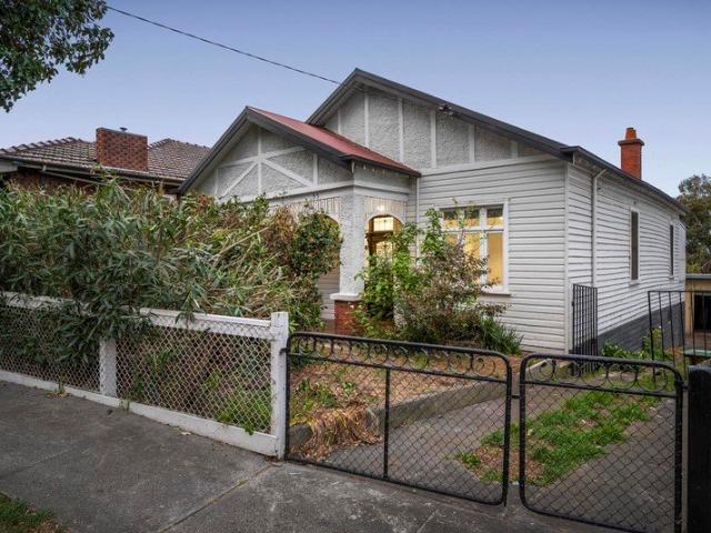 Generous land, lifestyle and location