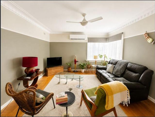 Generous Living in a Great Neighbourhood Right Here In Traralgon