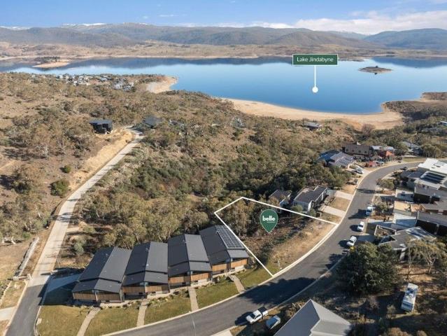 Generous Residential Block East Jindabyne