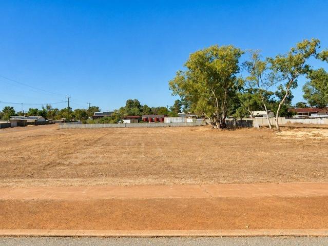 Generous Residential Block in the Heart of Mingenew 1214m2