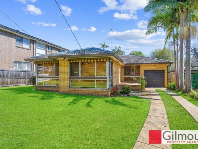 Generous Single Level Family Living on an Impressive 860sqm Block