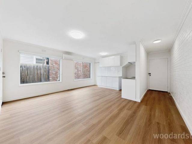 Generous Space, Garden Appeal and Essendon Convenience