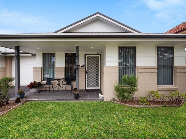 Generous Spaces & Effortless Independent Living in Contemporary Over 55s Haven