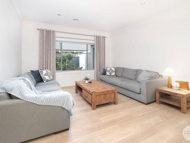 GENEROUSLY SIZED FOUR BEDROOM EX DISPLAY HOME CLOSE TO LUCAS SCHOOLS & SHOPS