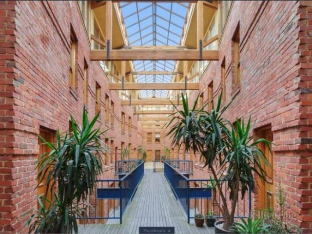 Generously sized warehouse apartment set over 4 levels!