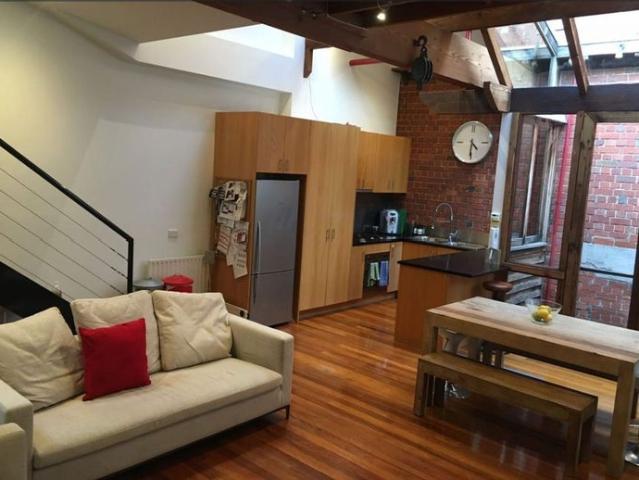 Generously sized warehouse apartment set over 4 levels!