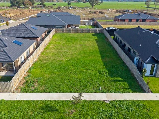 Generously Sized 800m2+ Block in Franklin North. Right Here in Traralgon