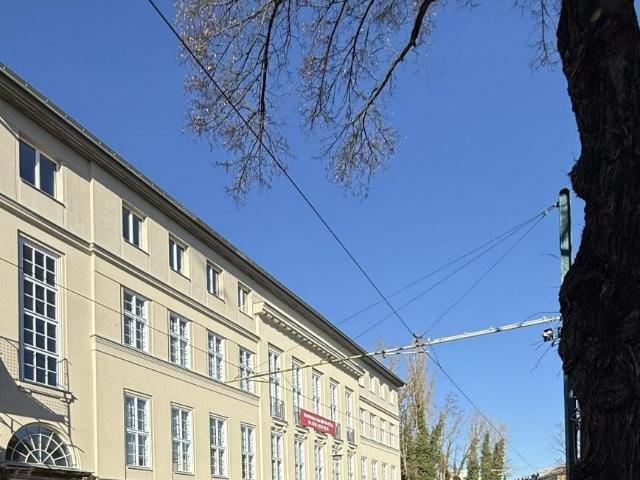 Generation 65+ unter sich: Gemeinsam statt einsam in IHREM neuen barrierefreien Zuhause