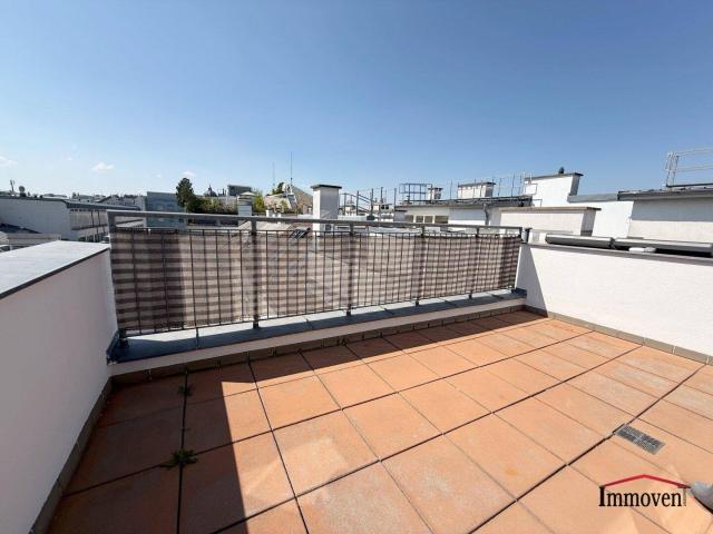 GENERALSANIERT ERSTBEZUG und INNENSTADTLAGE Einzigartige 3 Zimmerwohnung mit Dachterrasse bei der Wiener Oper!