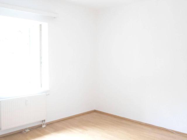 Generalsanierte 3 Zimmer Erdgeschosswohnung in Burgau
