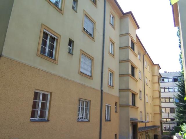 Generalsanierte 2 Zimmer Wohnung beim RESOWI Provisionsfrei!