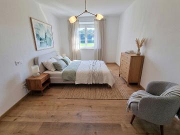 Generalsanierte 2 Zimmer Wohnung mit Westbalkon in ruhiger Lage!