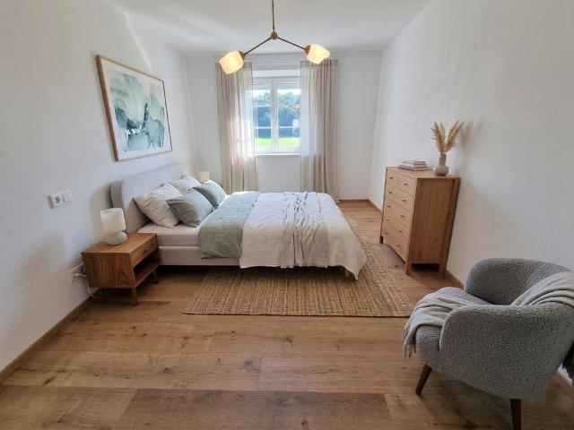 Generalsanierte 2 Zimmer Wohnung mit Westbalkon in ruhiger Lage!
