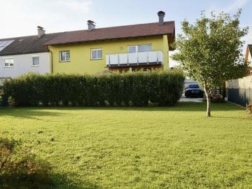 Generalsaniertes Zweifamilienhaus am Stadtrand von Wels!