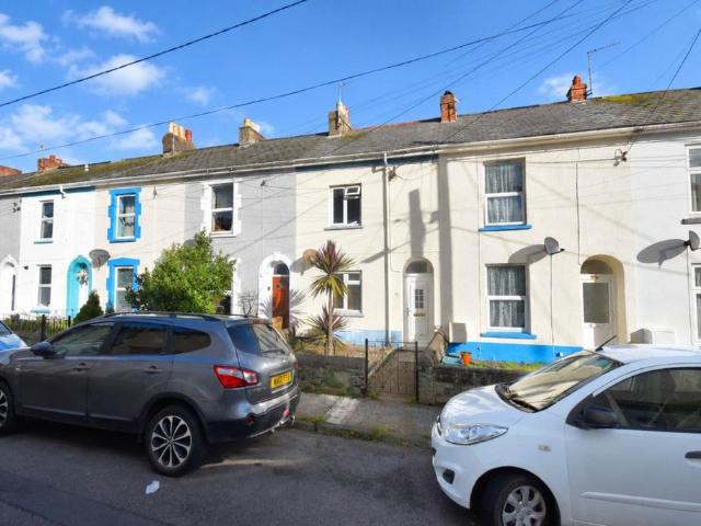 Geneva Place, Bideford 2 bed terraced house to rent £775 pcm £179 pw