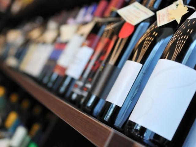 GENF WEIN UND SPIRITUOSENKELLER ÜBERNIMMT