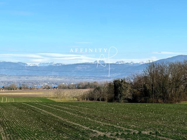 GENFER LANDSCHAFT Charmantes Anwesen 650 m2 Grundstück 7 000 m2