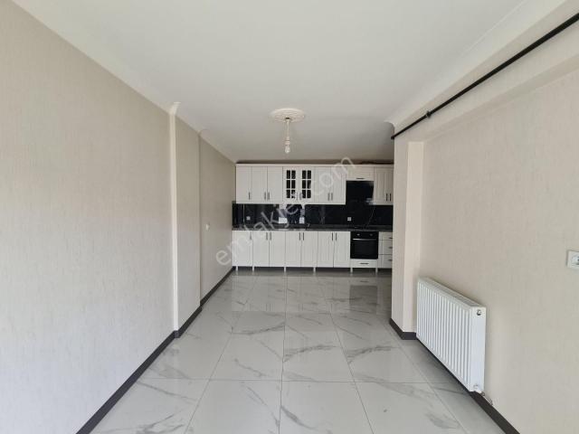 Geniş Mutfak & Teras Balkonlu 155m² 2 banyolu Kök Tapu Kilerli