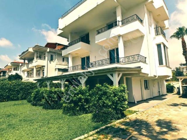 Geniş Aileler İçin İdeal.önü Kapanmaz