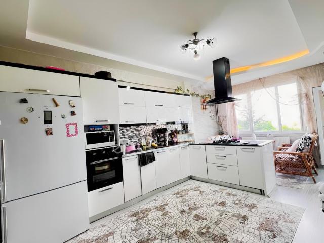 Geniş Ailelere Özel 4+1 Ferah Daire | Konforlu Yaşam & Güçlü
