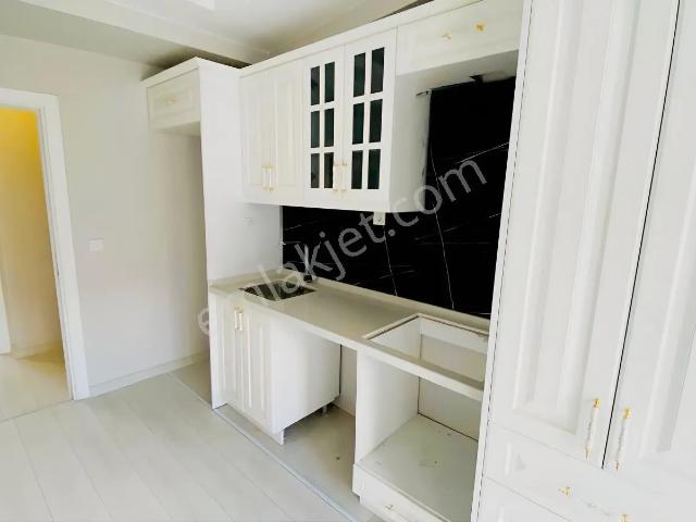 Geniş Daire Arayanlara Ara Kat 2+1 Sıfır Daire