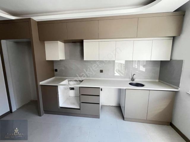 Geniş Ferah Ve Kaliteli Daire 2+1 Giriş