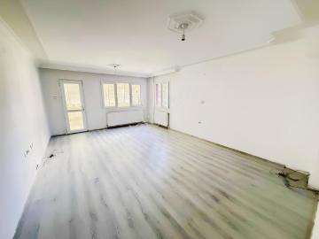 Geniş Kullanışlı 3+1 Kiralık Daire