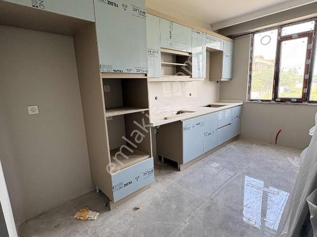 Geniş Ve Ferah Orman Manzaralı Lüks 2+1 Daire