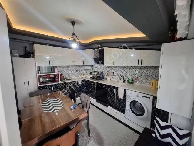 Geniş Ve Ferah Dubleks 3+1 | 150 M² | Geniş | Garajlı | Balkonlu