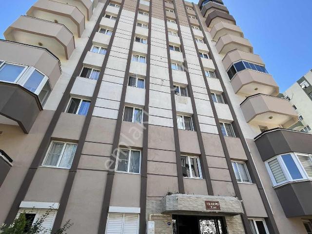 Site İçerisinde Geniş Ve Konforlu 3+1 Kiralık Daire
