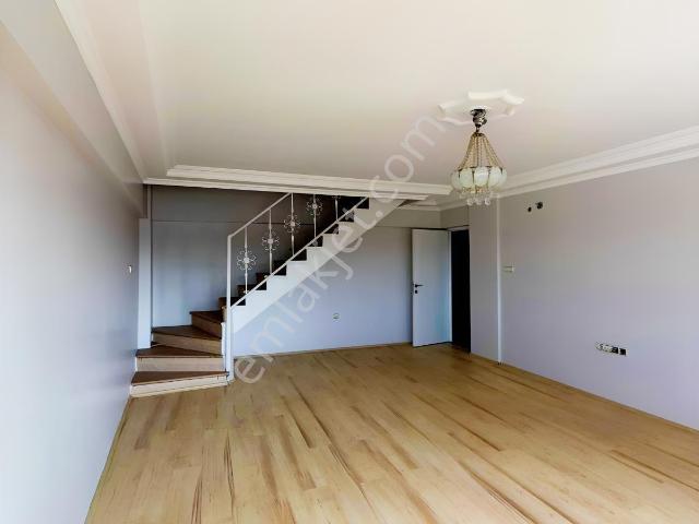 Geniş Yaşam Alanı Arayanlara | 4+1 Dublex 200 M² Net