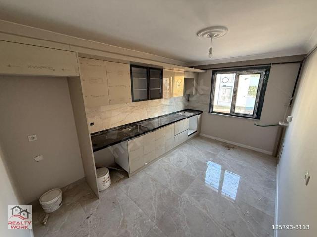 GENİŞ YAŞAM ALANINA SAHİP 100M2 ASANSÖRLÜ 2+1 DAİRE