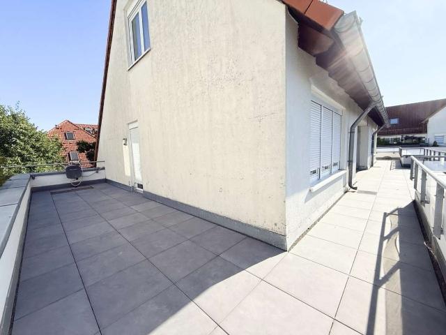 Genial! Maisonette & Penthouse * ruhig & grün * Terrasse * Einbauküche * 2 Bäder * 2 Stellplätze